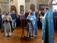 28 августа 2018 г. – Всенощное бдение и Божественную Литургию в престольный праздник Успения Божией Матери отслужили в Далматовском монастыре.