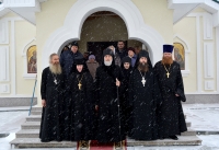 4 декабря 2018 г. – Наместник Далматовского монастыря игумен Варнава (Аверьянов) принял участие в архиерейском богослужении в престольный праздник Верх-Теченского женского монастыря Введения во храм Пресвятой Богородицы.