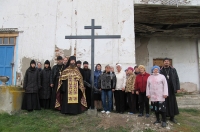 27 сентября 2018 г. – в праздник Воздвижения Креста Господня наместник Далматовского монастыря игумен Варнава (Аверьянов) совершил освящение крестов в память зауральских священномучеников у храмов в с. Верхний Яр и д. Падерино Далматовского района.