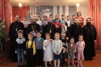 7 января 2017 г. – традиционный детский утренник в день праздника Рождества Христова состоялся в воскресной школе Далматовского монастыря.