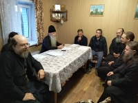 30 августа 2019 г. – по благословению епископа Шадринского и Далматовского Владимира очередное занятие с братией Далматовского монастыря в рамках реализации программы по реабилитации наркозависимых провел епископ Каменский и Камышловский Мефодий.