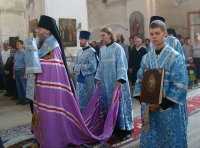 Служба архиепископа Константина в Далматовскм монастыре 2013 г.